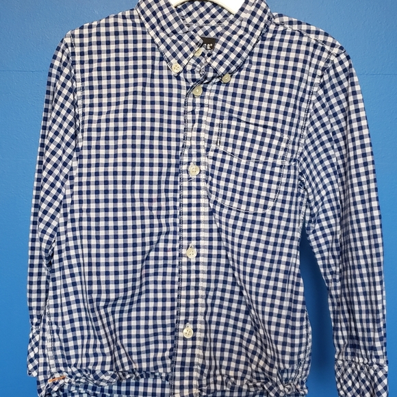 3/$30 H&M Shirt - Picture 1 of 4